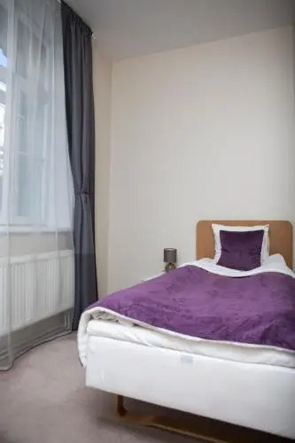 Purple Pillow B&B