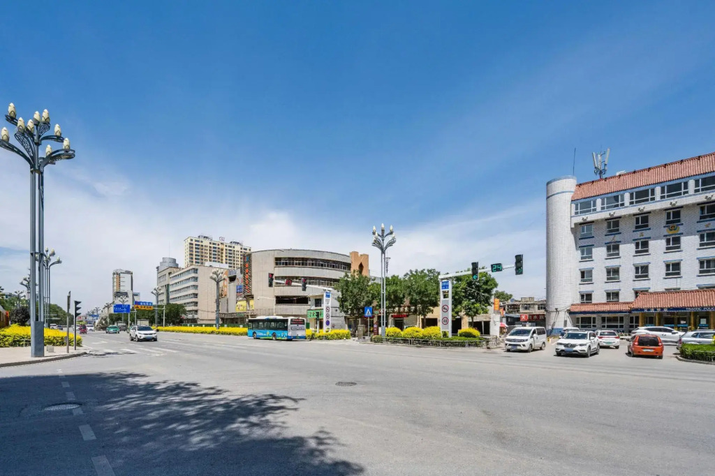 Chenyun Hotel