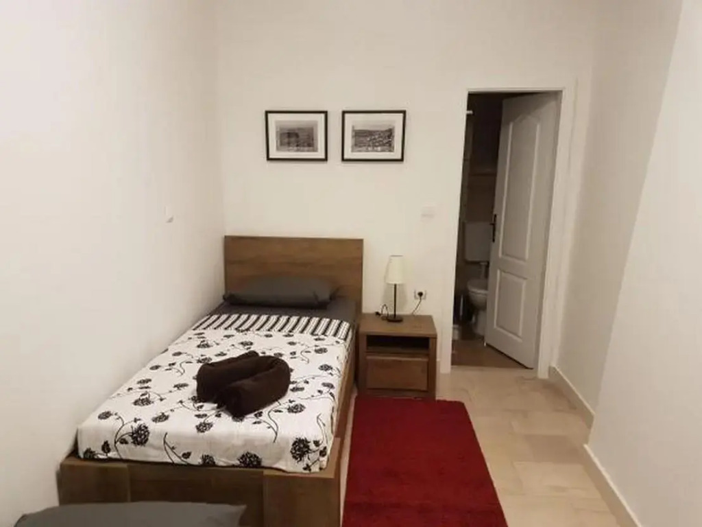 Rooms Baza