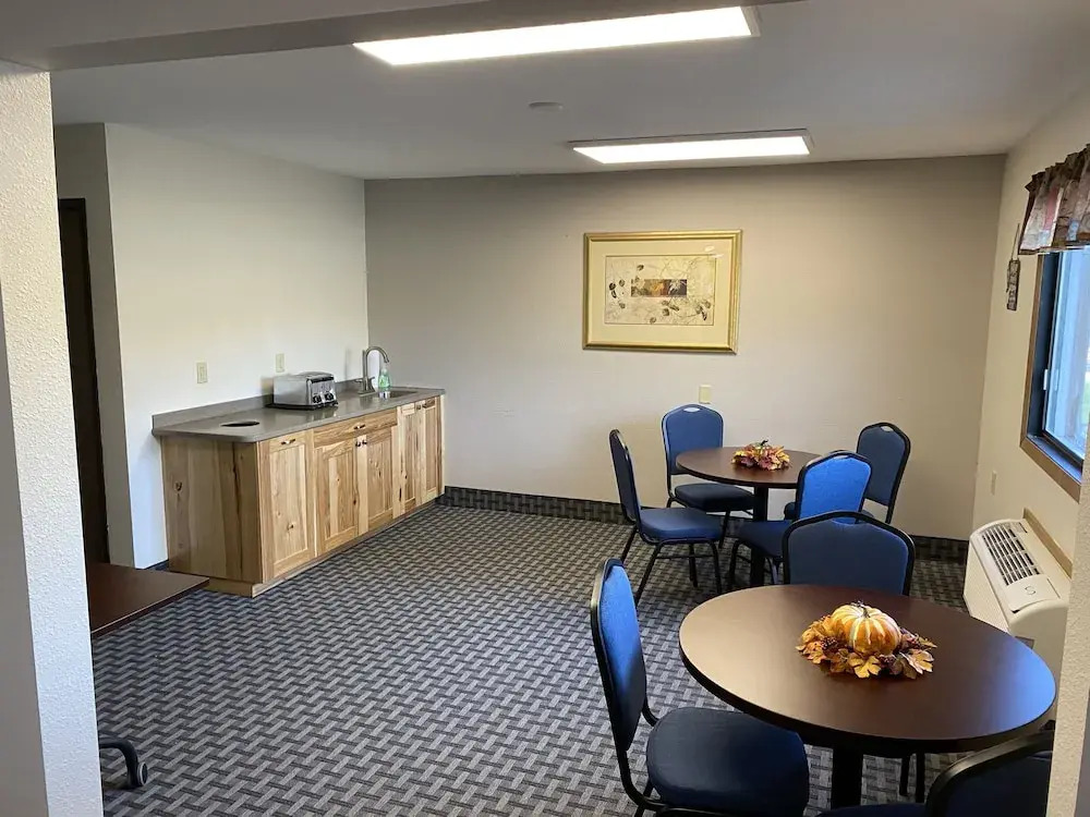 Lakes Area Lodge