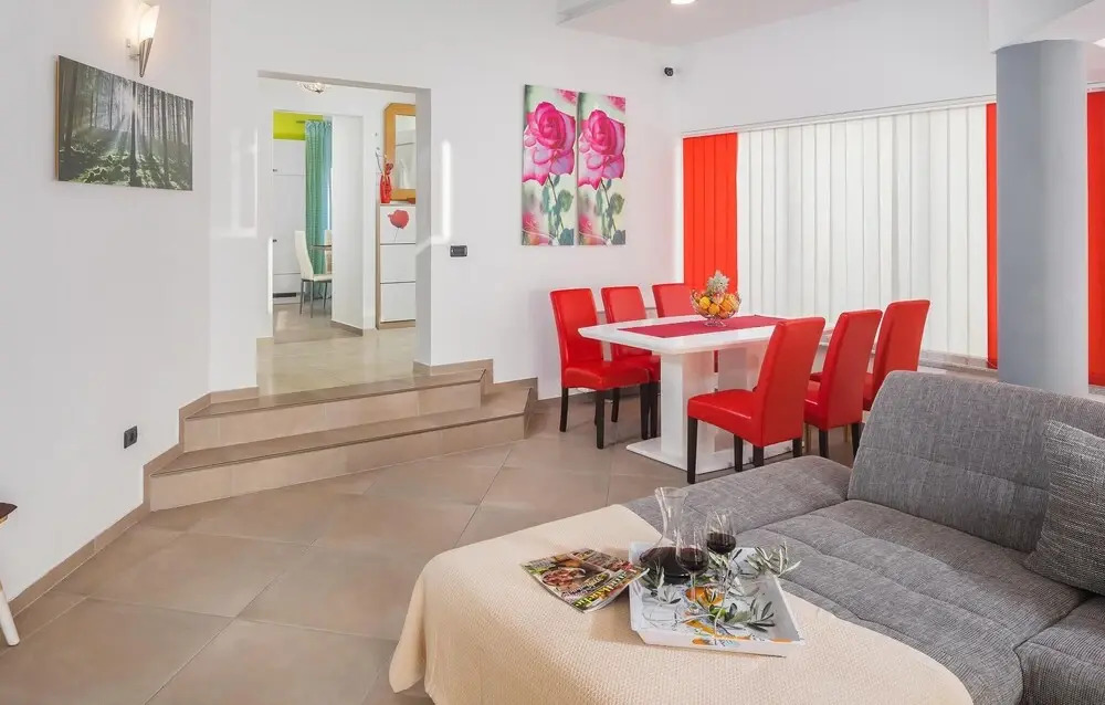 Awesome Home in Valtura With 6 Bedrooms, Wifi and Outdoor Swimming Pool