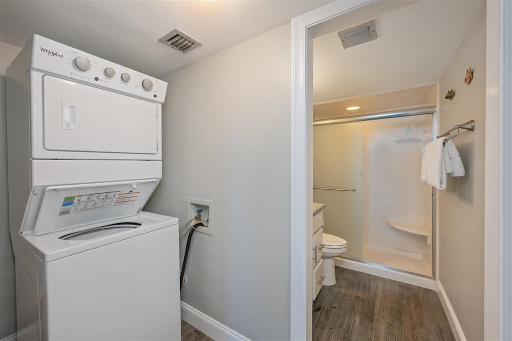 Shoreline Towers 3051 3 Bedroom Condo