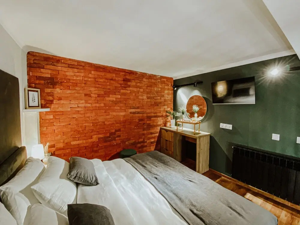 Luxury inn