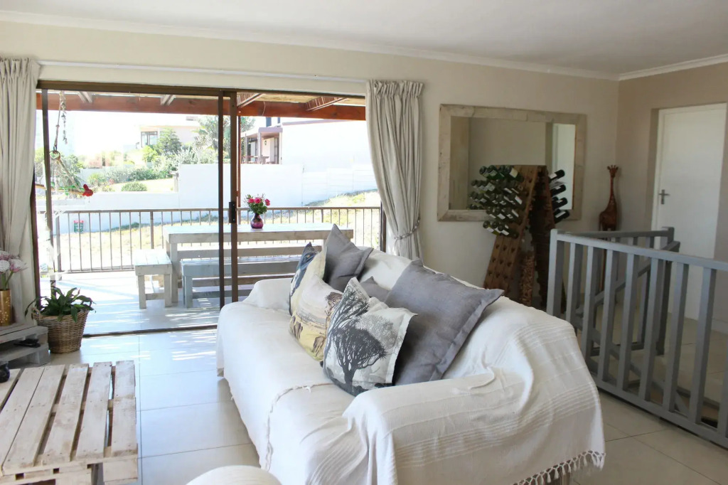 At Rosies KiteHouse Backpacker-Hostel-direct bookings only