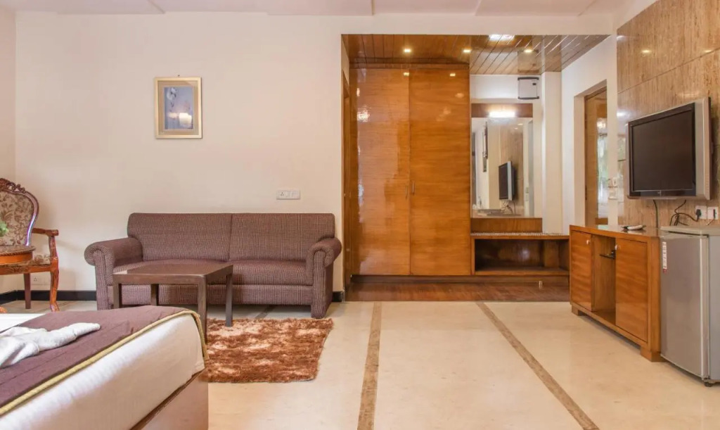 Athasri Hotel Infantry Road