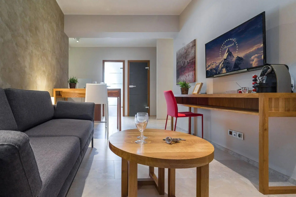 Villa Velvet