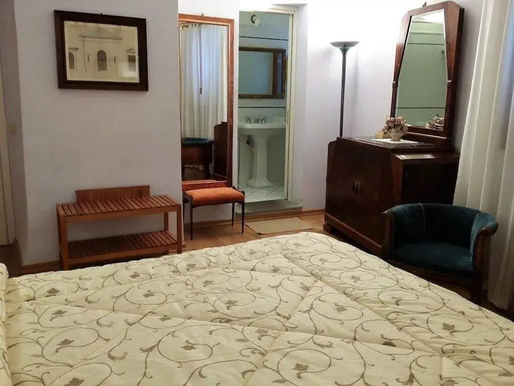 La Felicina, Accademia con Albergo - Mugello