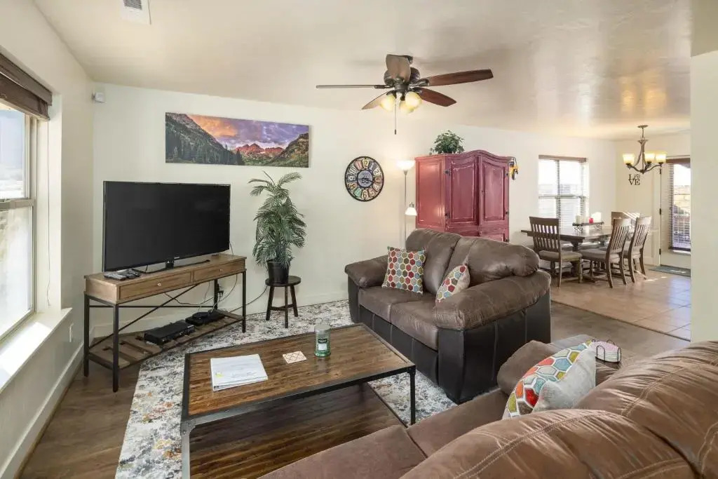 3415 Tierra Norte