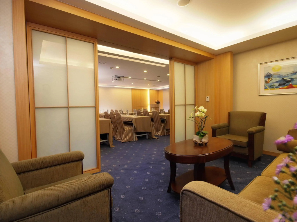 Royal Biz Taipei Hotel