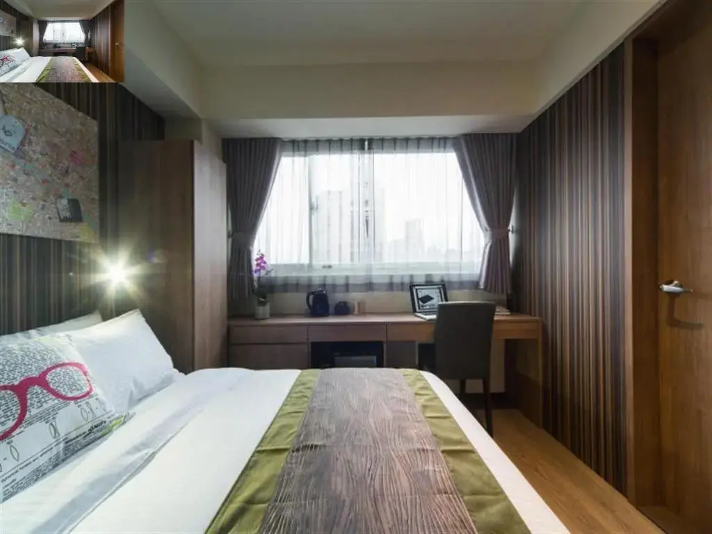 Huada Hotel