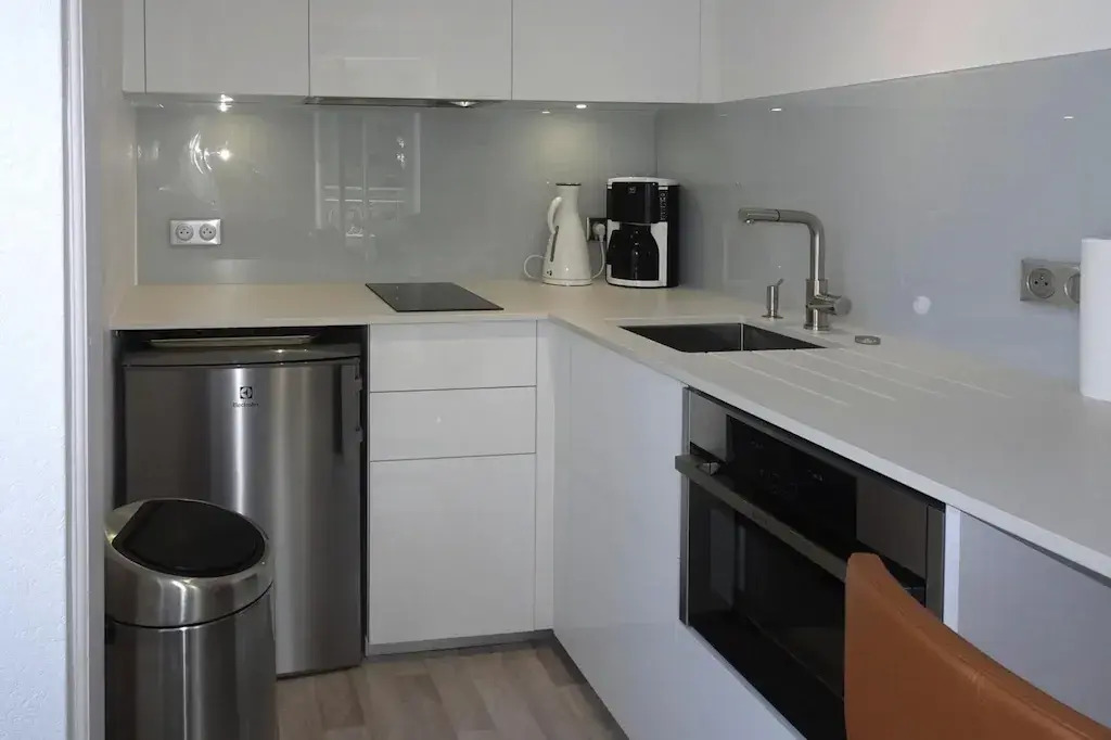 Apartment, Beg Meil