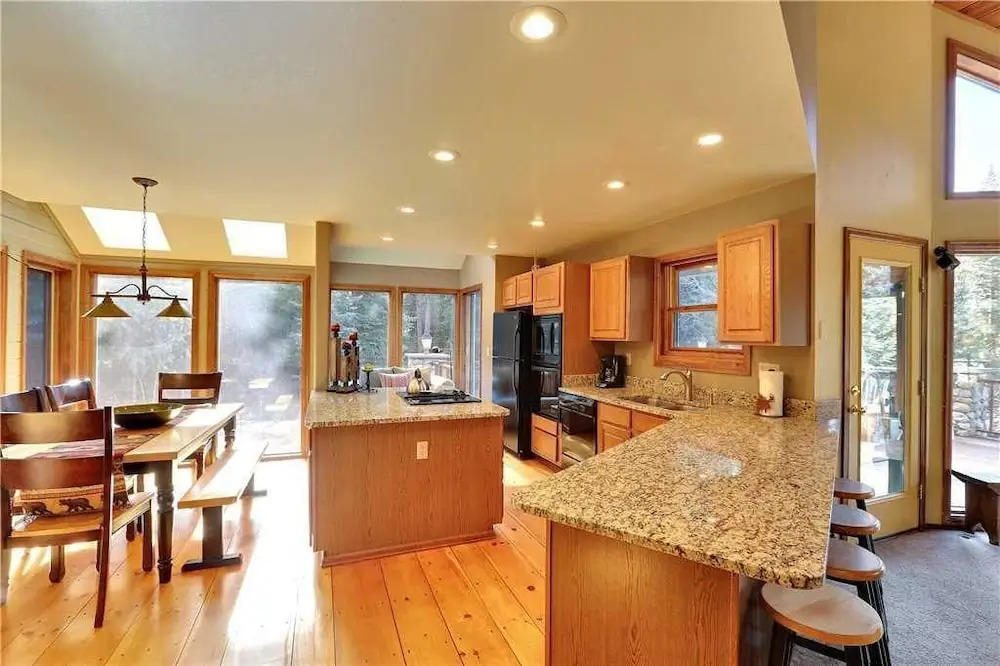 Hideaway Cabin House