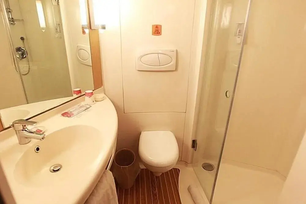 Zhenjiang Ibis Hotel