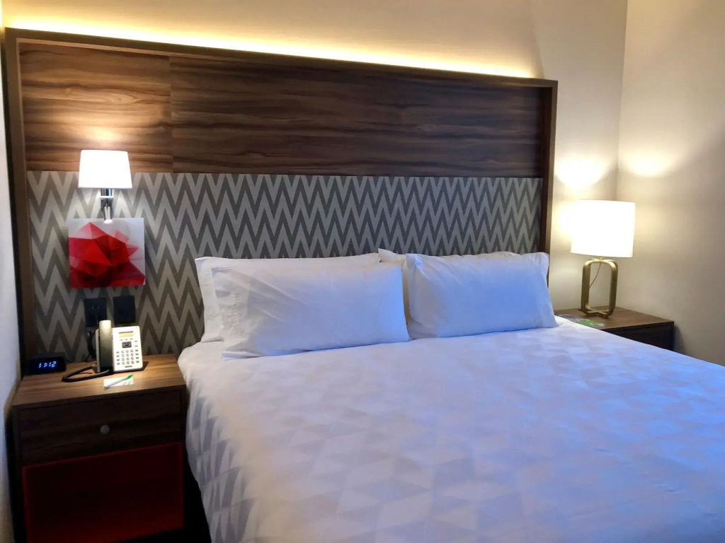 Holiday Inn & Suites Monterrey Apodaca Zona Airport, an IHG hotel