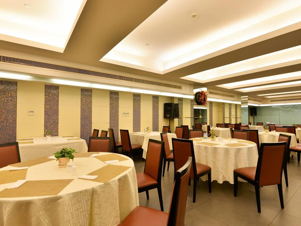 Hundred Centuries Hotel Shanghai