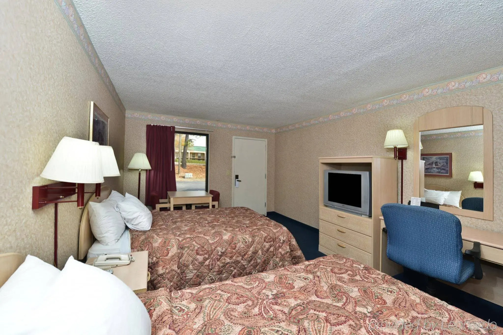 TownePlace Suites by Marriott Greensboro Coliseum Area