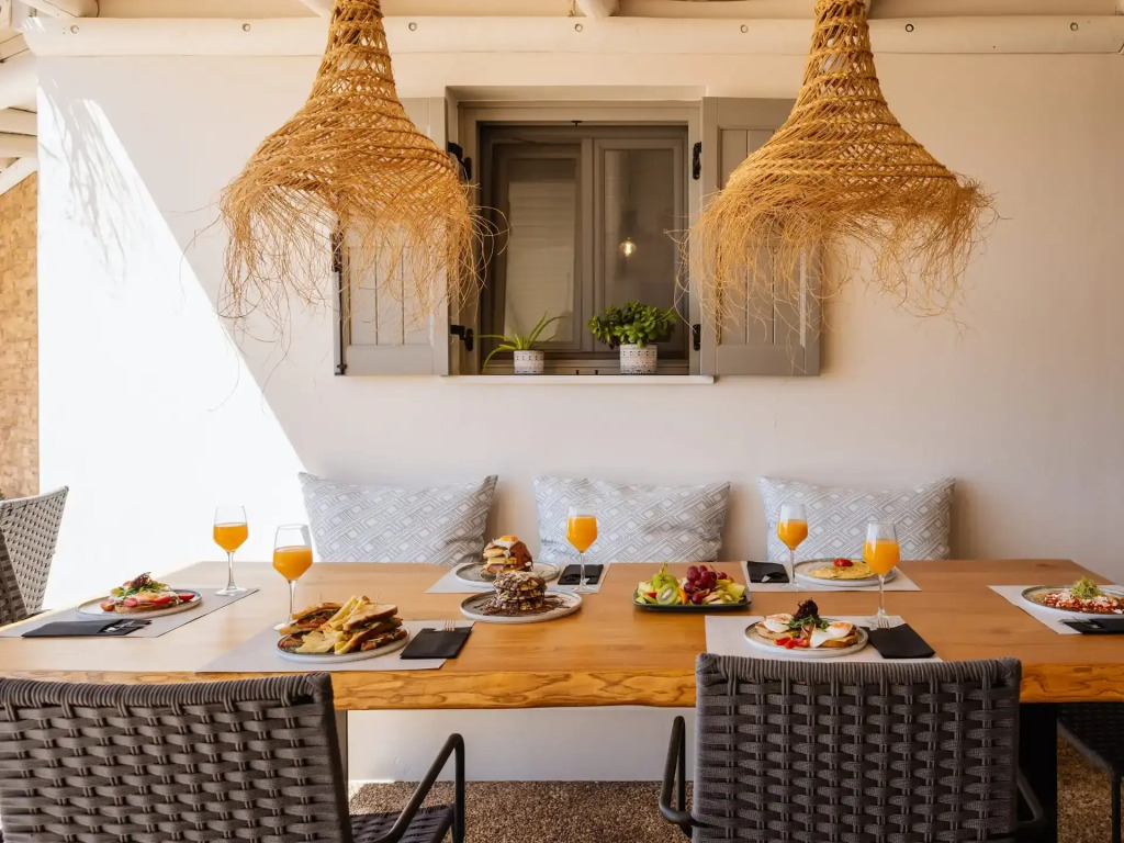 Youtopia Ios Luxury Villas & Suite