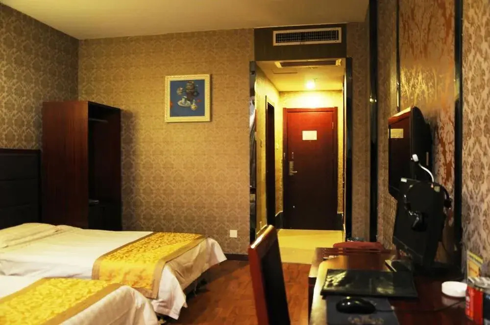 Xinji Holiday Hotel