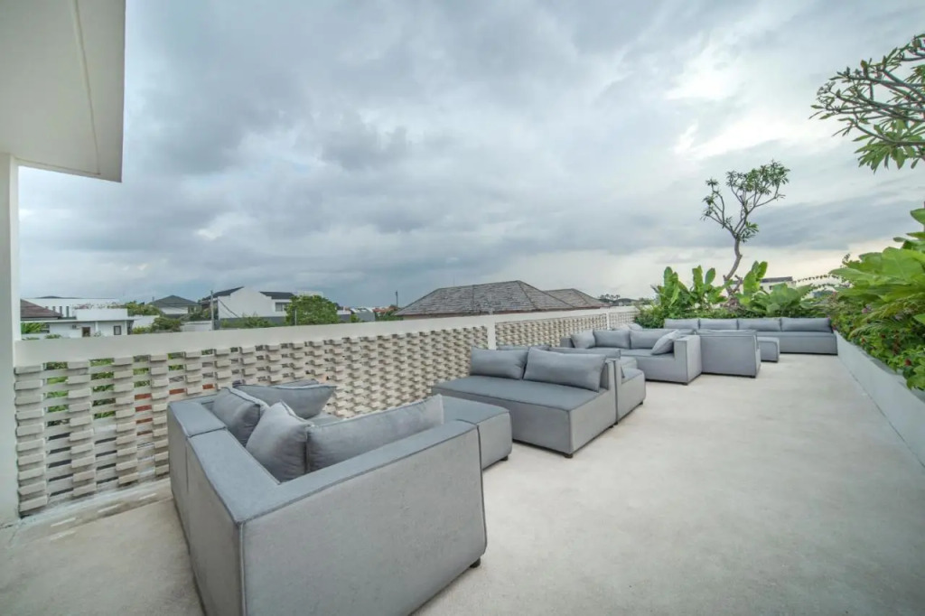 Ayona Beach Villa Canggu by iNi Vie Hospitality