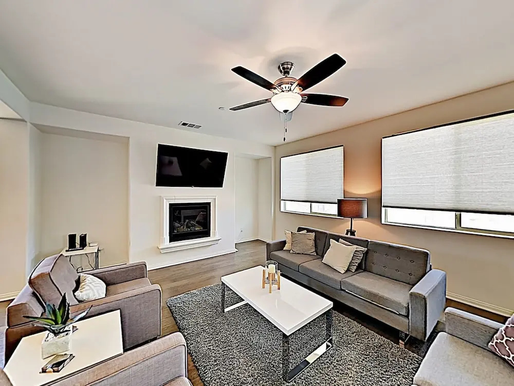 New Listing! Indian Palms New-build W/ Pool 3 Bedroom Home