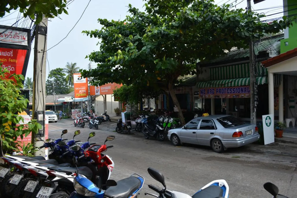 Nirvana Guesthouse & Hostel