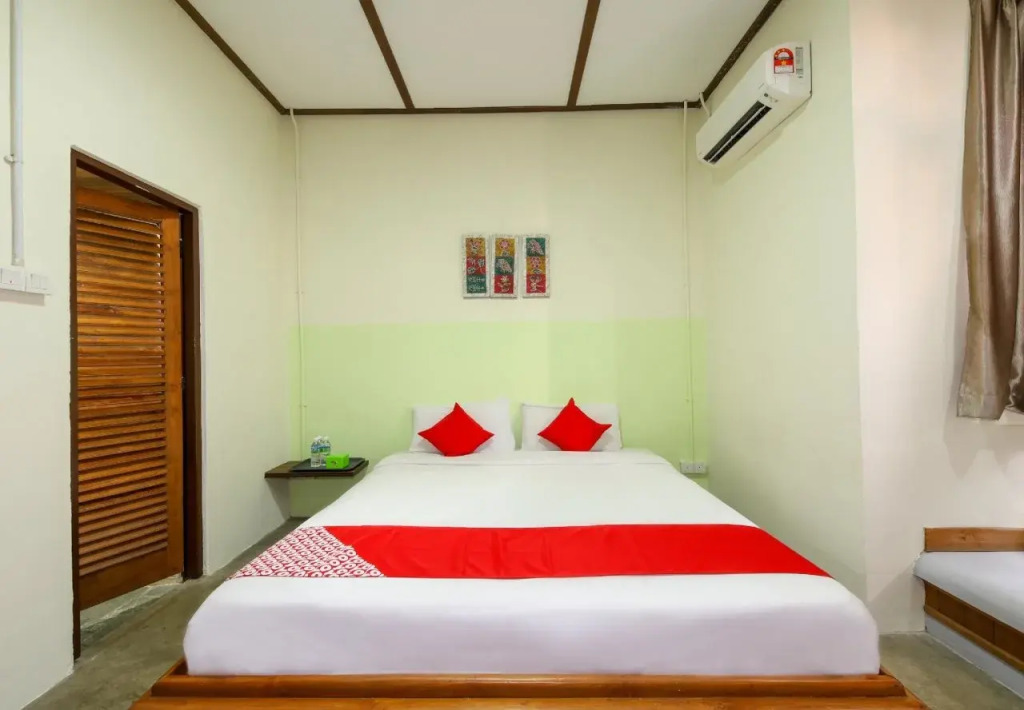 Ivory Boutique Hotel