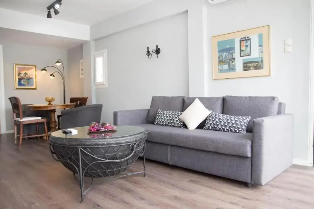 Port View Suites 2