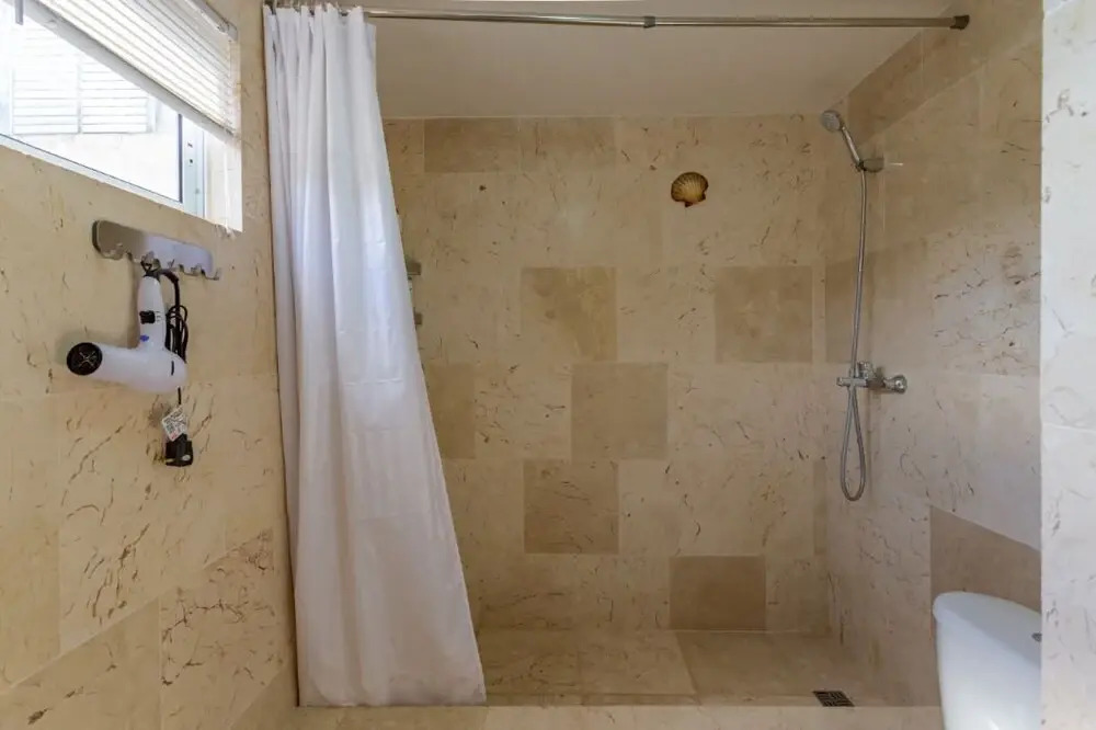 3 Bedroom Oceanview Apartment