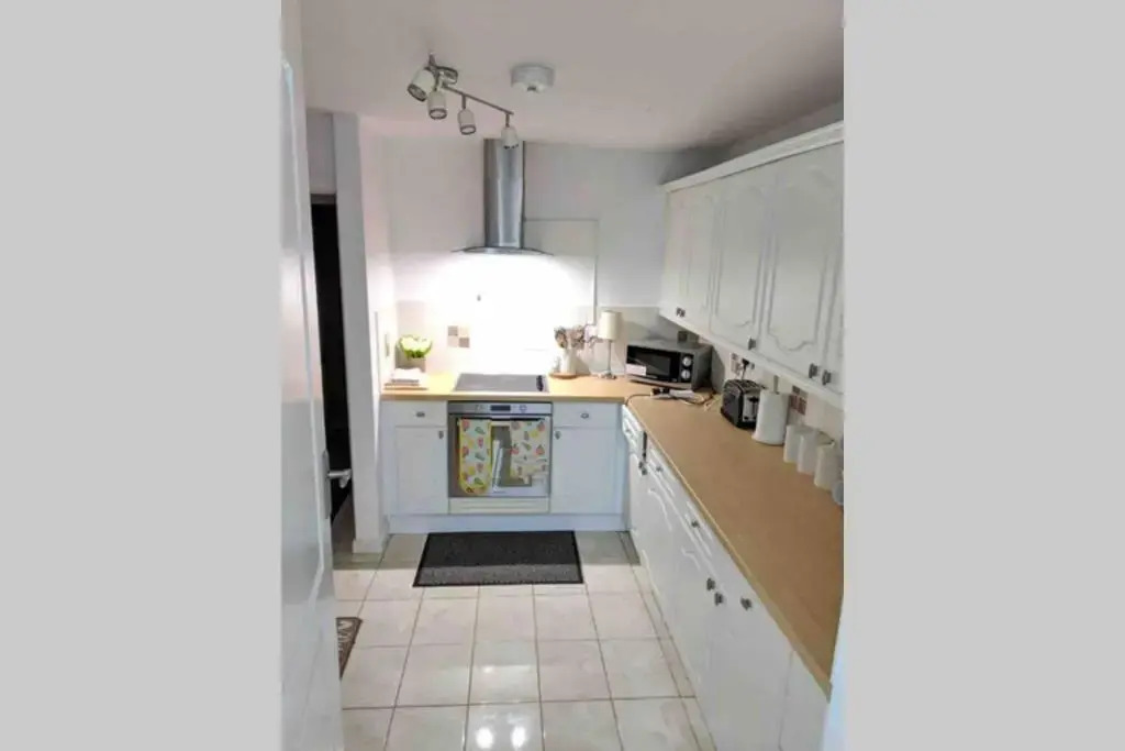 The Bay Apartment - 10 Mins from WMC