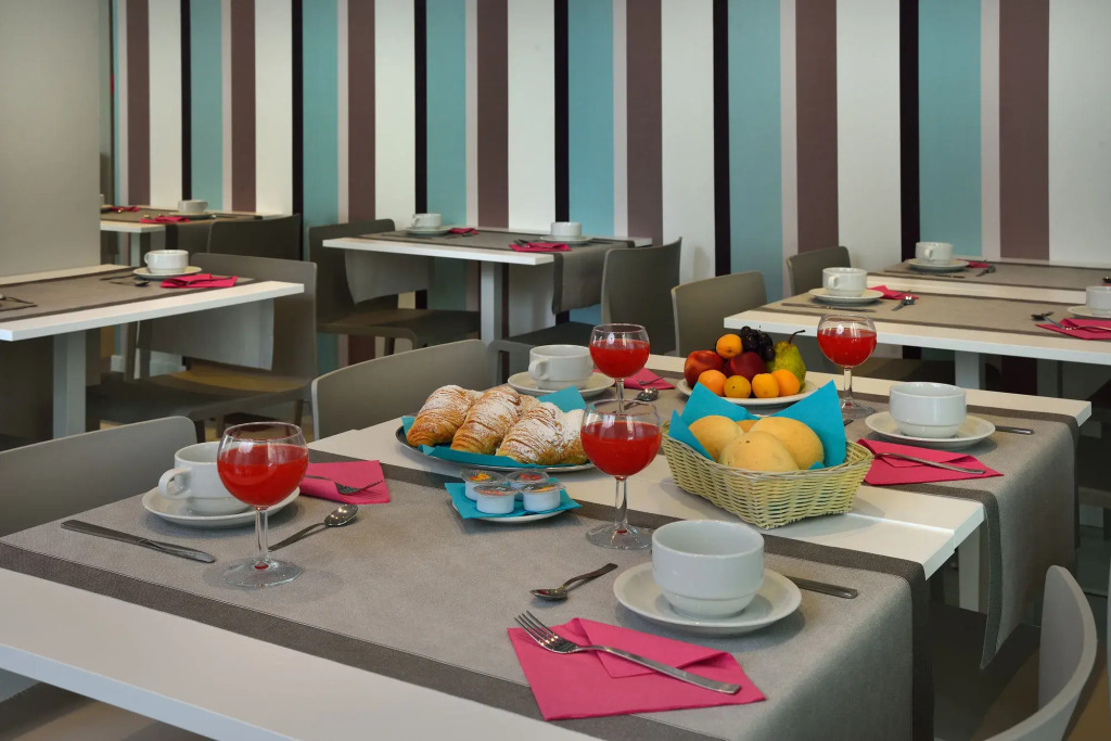 Embassy Hotel & Spa