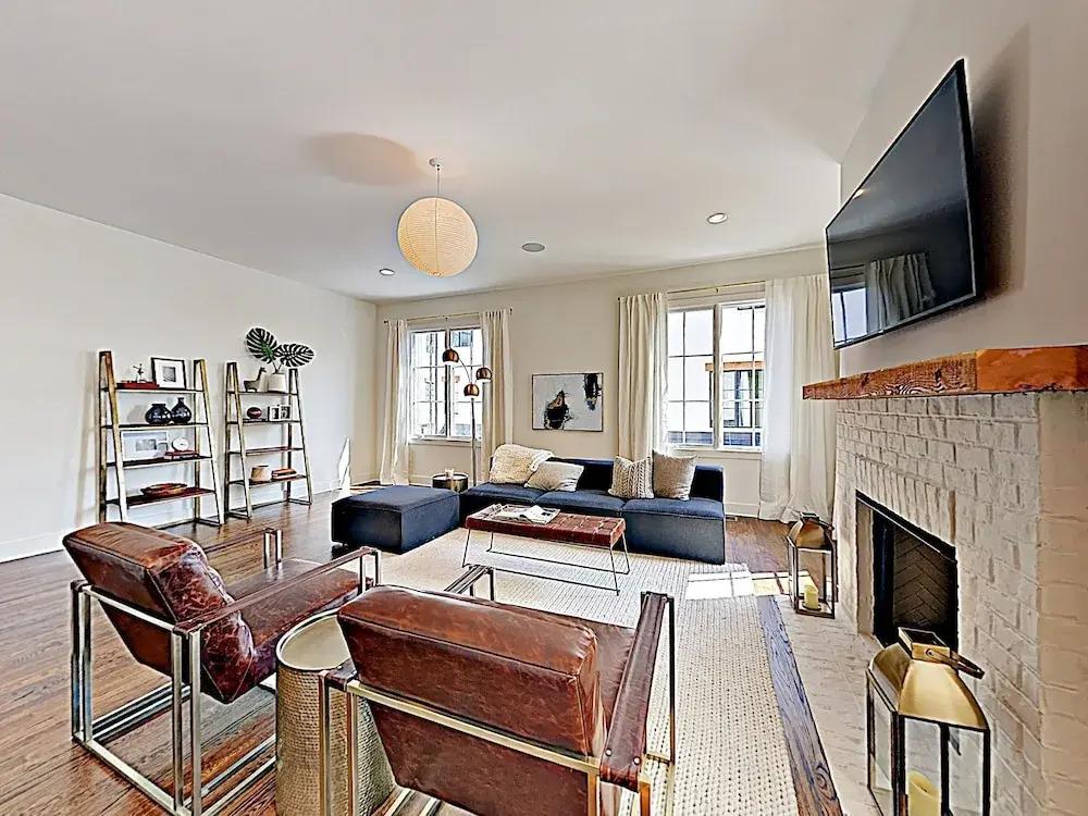 New Listing! Brand-new 2,235 Square Foot Townhome 3 Bedroom Townhouse