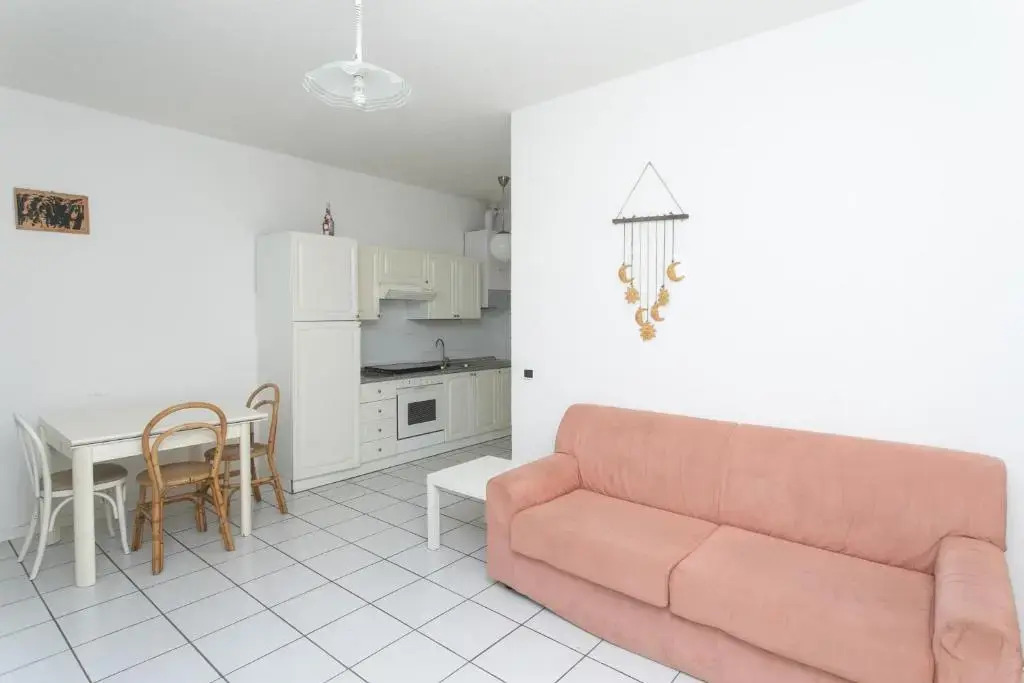 N114 - Numana, trilocale con terrazzo vista mare