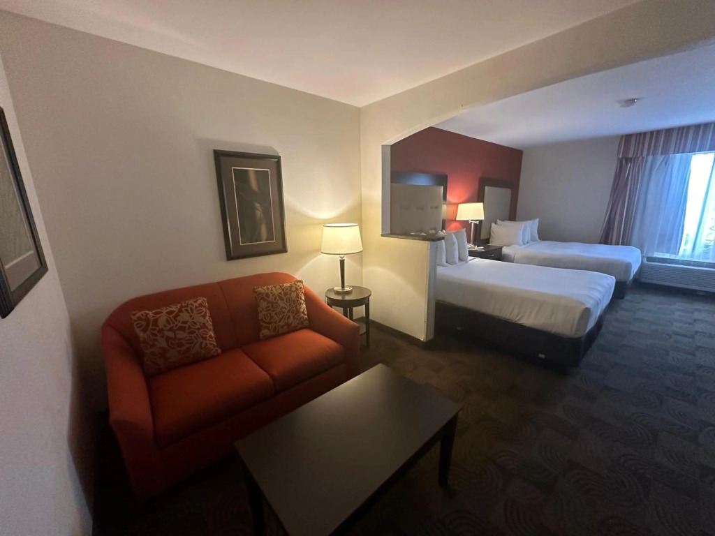 Holiday Inn Express And Suites - Myrtle Beach