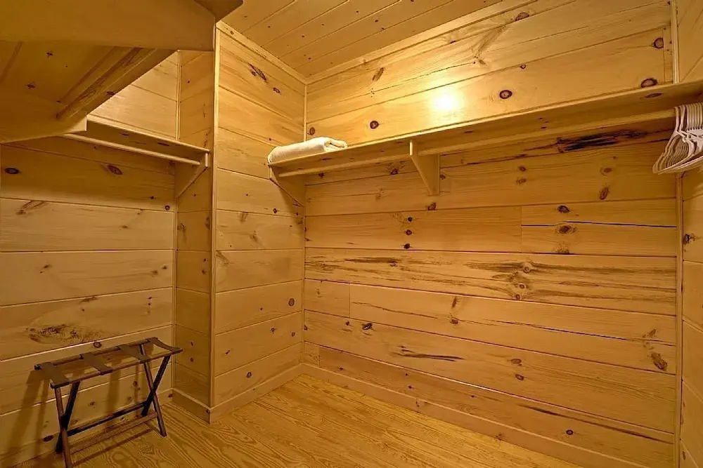 High Top Mountain Lodge - 5 Br Cabin
