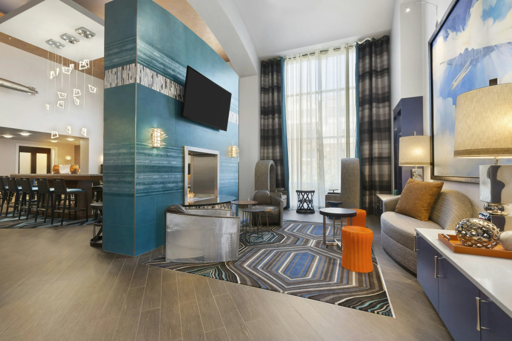 Hampton Inn & Suites Herndon-Reston
