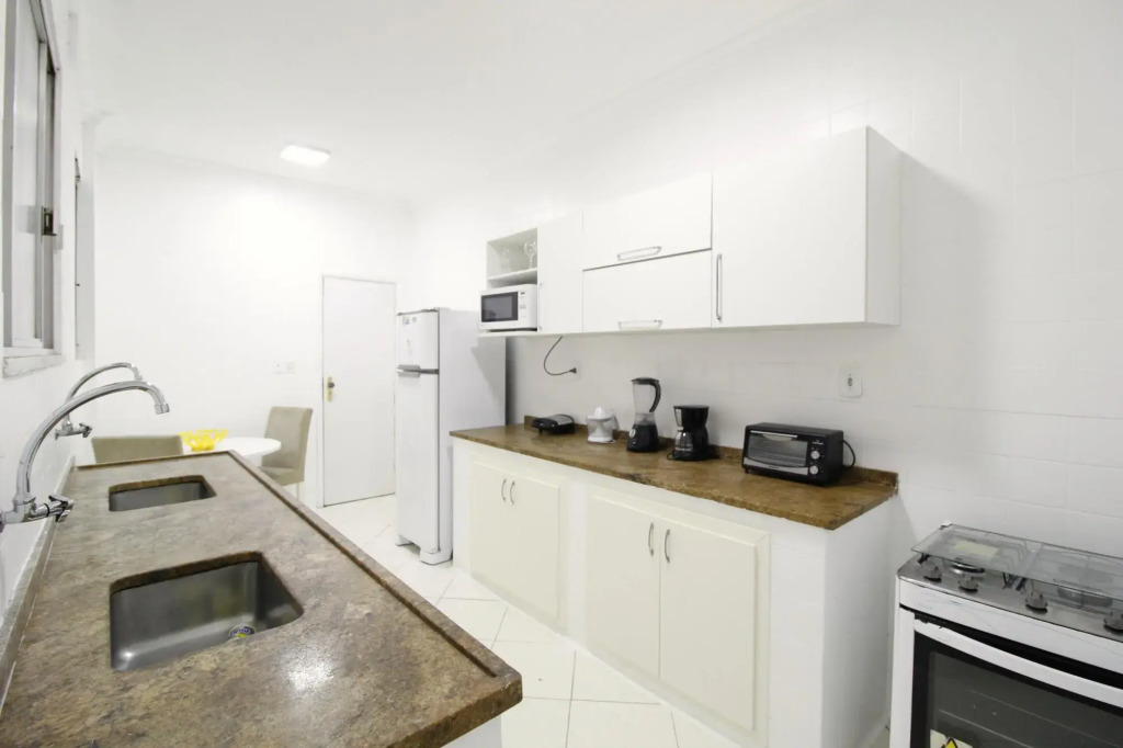 Pineapples A306 | 3 bedroom beach next Z2