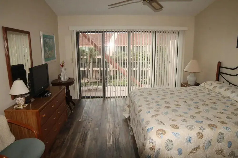 Sea Place 12224 Condo