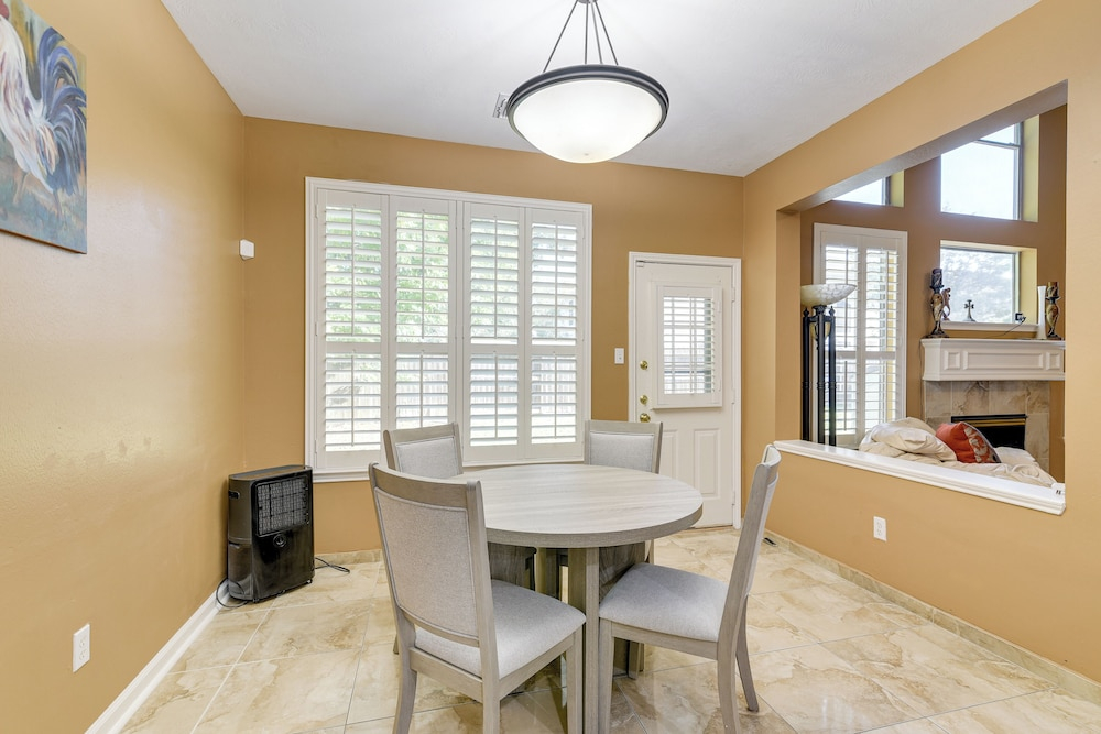 3,500-sq-ft Retreat w/ Private Yard in Sugar Land!