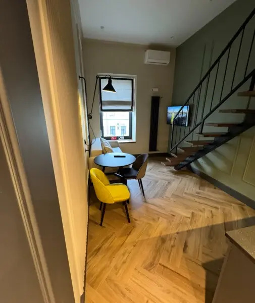 RUBINSTEINA apartment НЕВСКИЙ 45