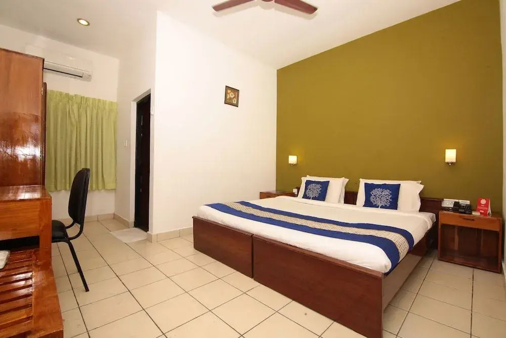 Super Collection O Kalady Near Airport