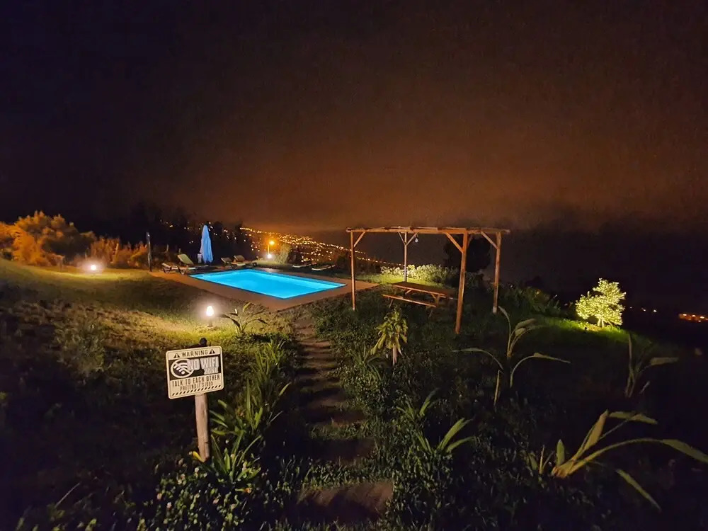 Calheta Glamping Pods - Nature Retreat