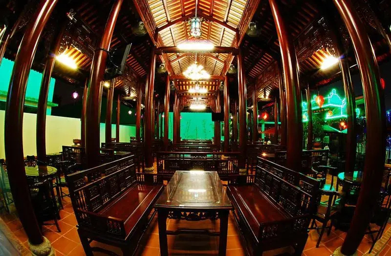 Tuong Phat Hotel