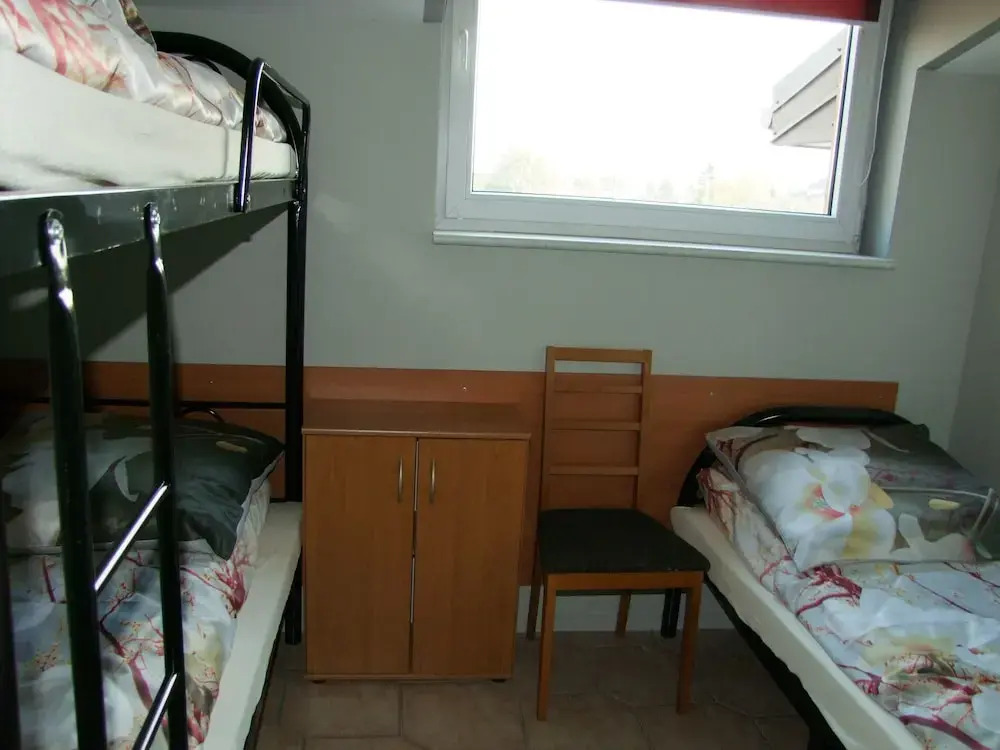 Hostel Marki
