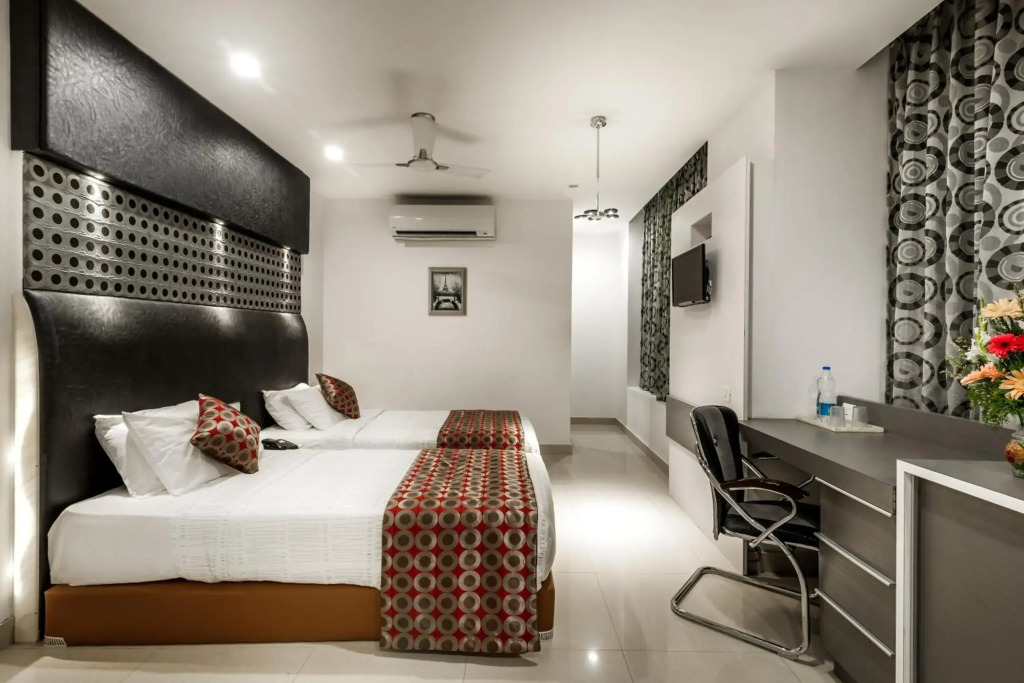 Saaral Residency