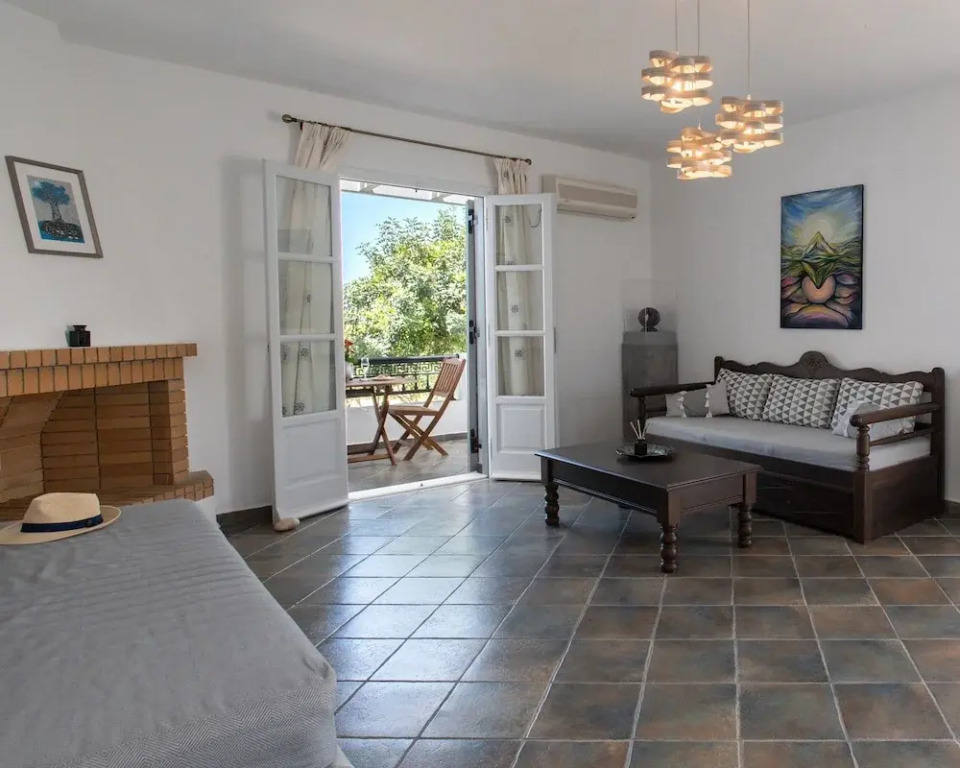 Sea Lilies Suites