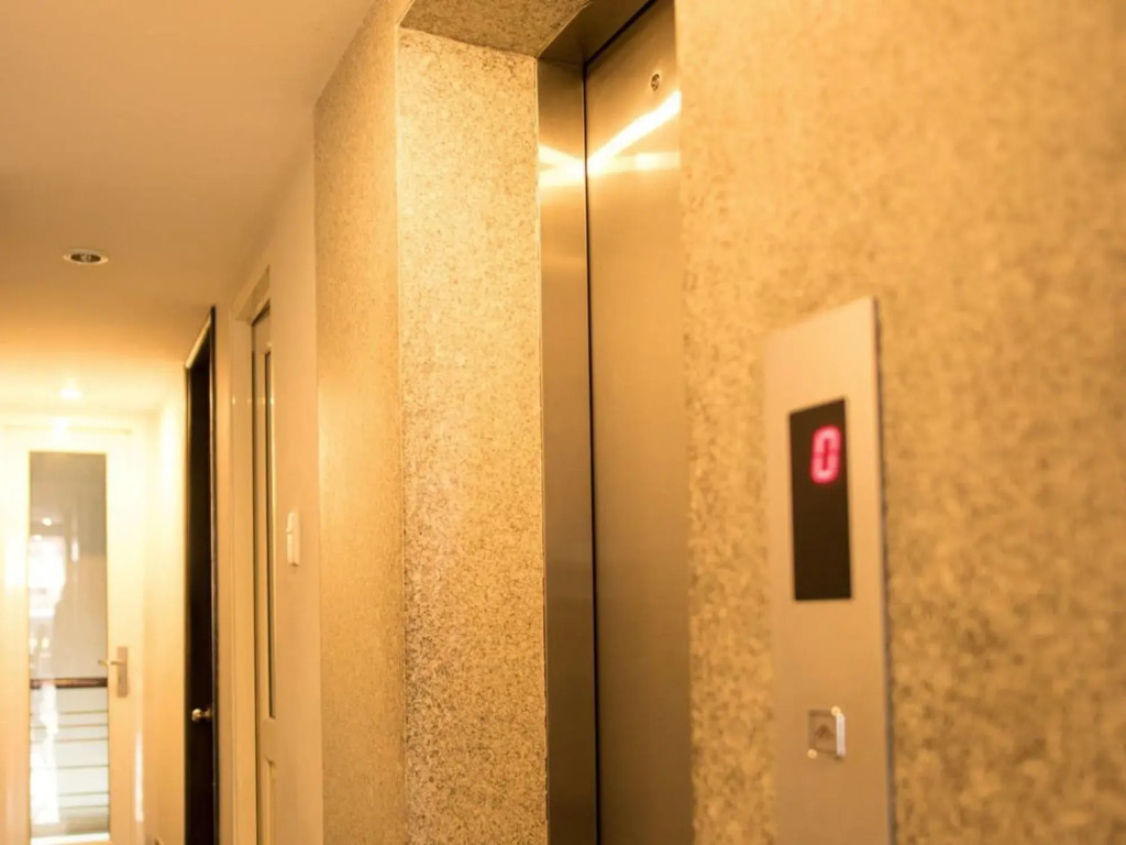 99 Bui Vien Hotel