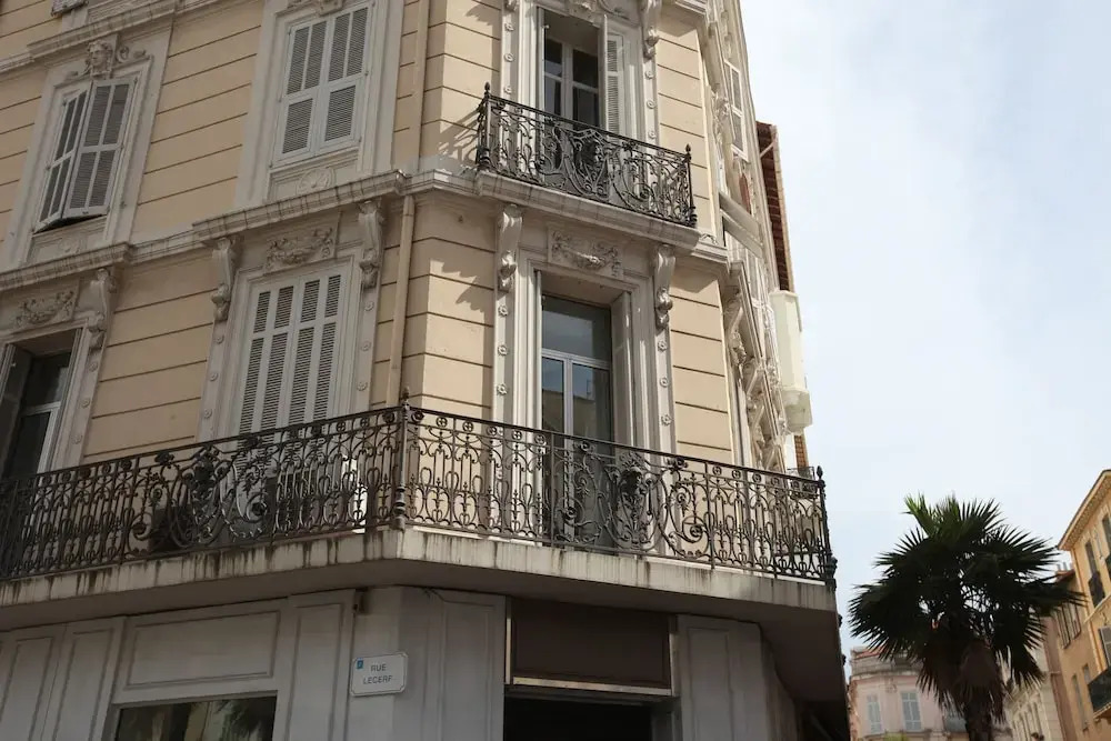 Cannes Palais Bourgeois