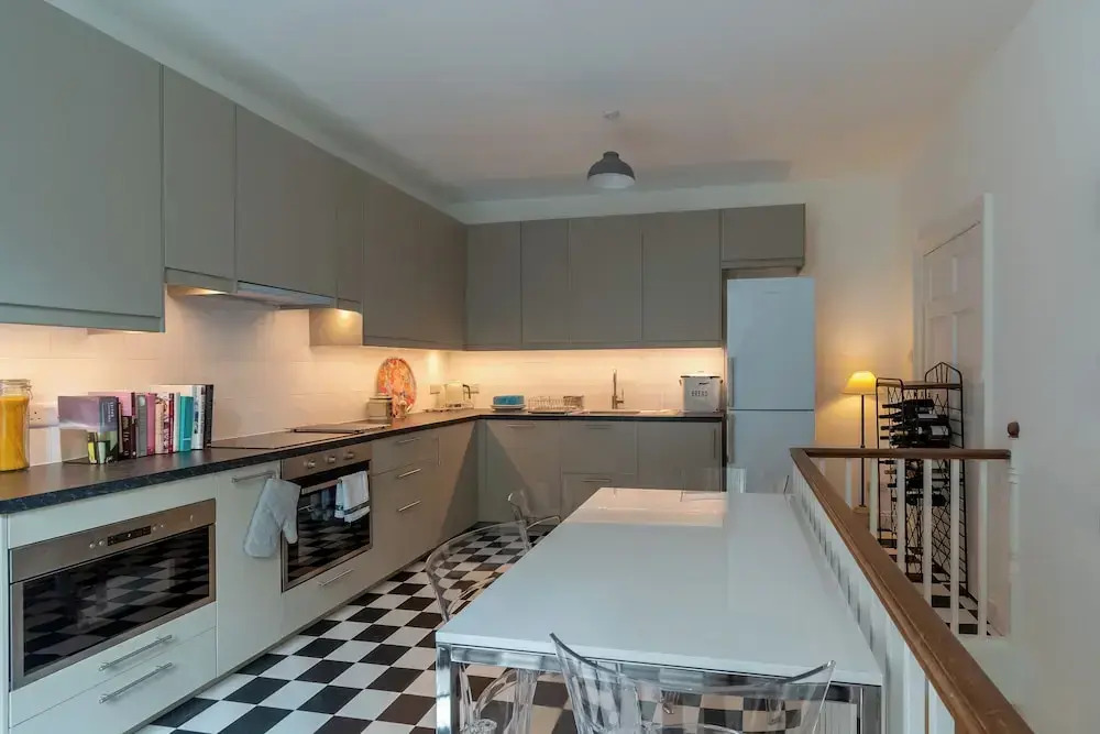 Somerset House - Charming Period 1BD