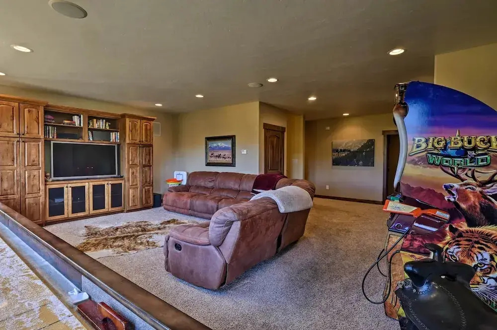 Breck Mtn Home w/ Hot Tub & Game Room!