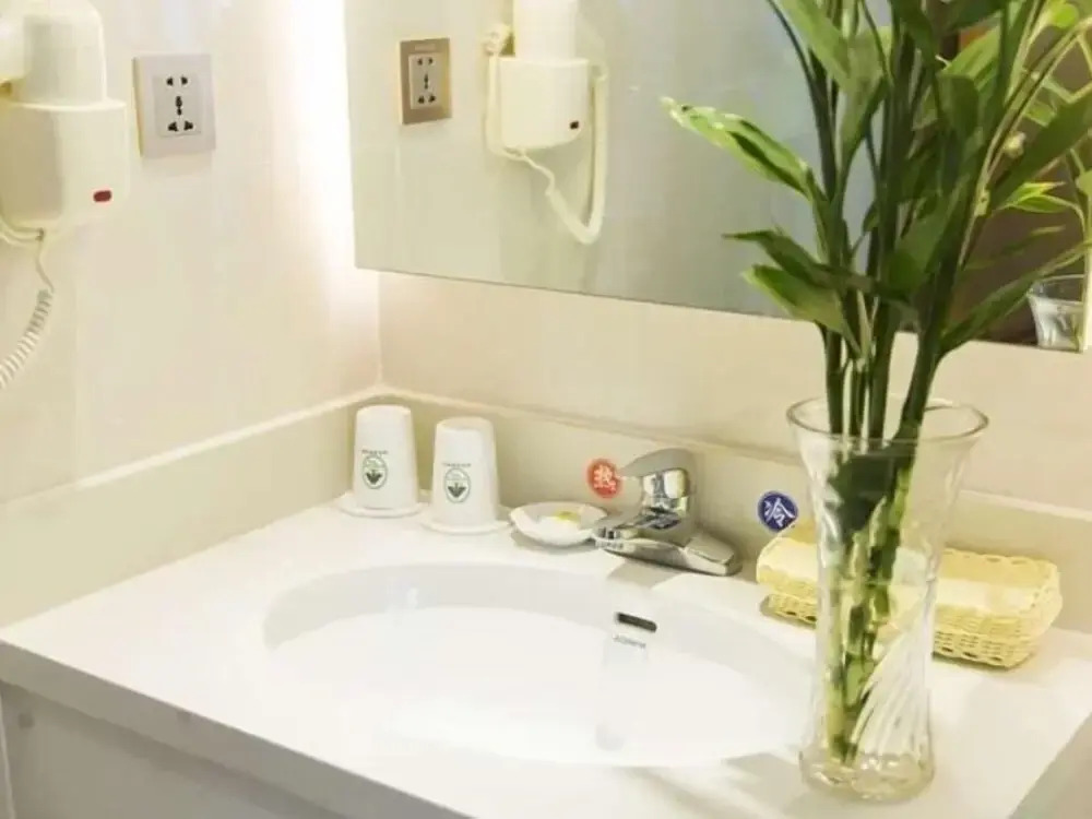 GreenTree Inn Jiangsu Yancheng Dafeng port Sea world Hotel